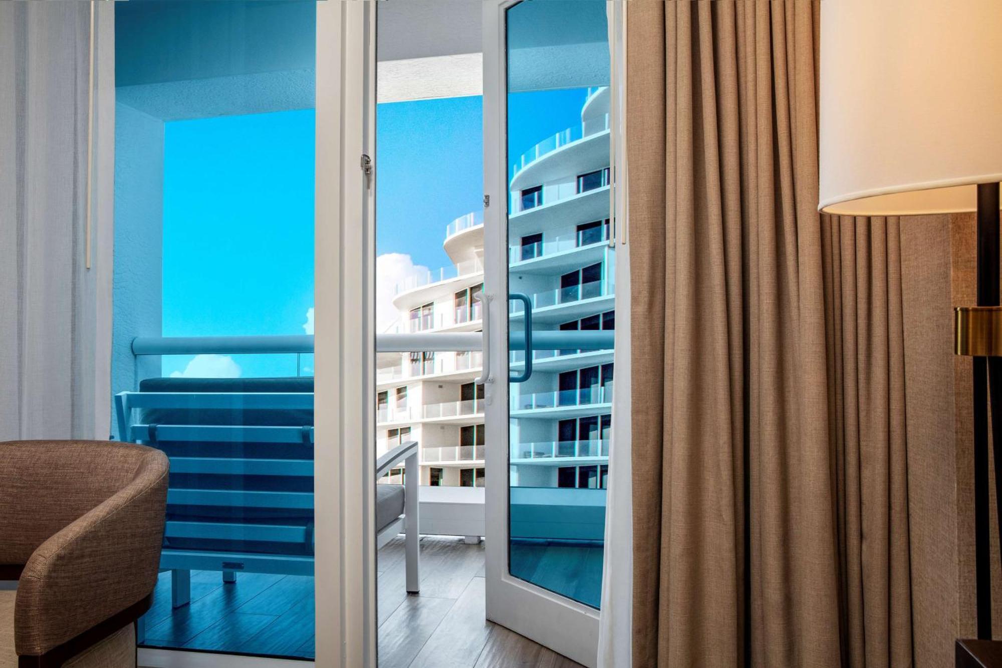 Conrad Fort Lauderdale Beach Eksteriør bilde
